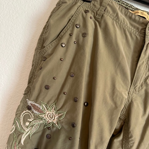 Vintage Y2K Miss Me Flare Low RiseCargo Womens Pants with embroidered detail - Picture 3 of 16
